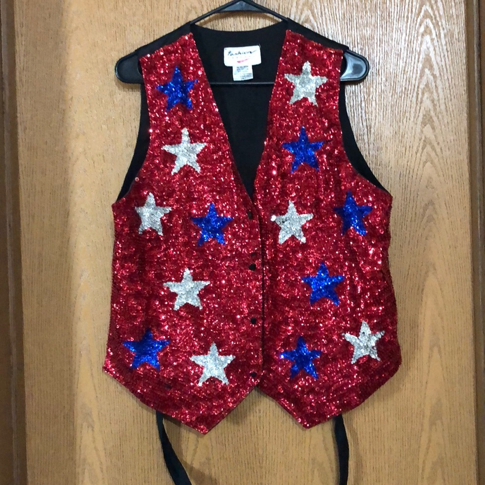 Red vest with whit and blue stars